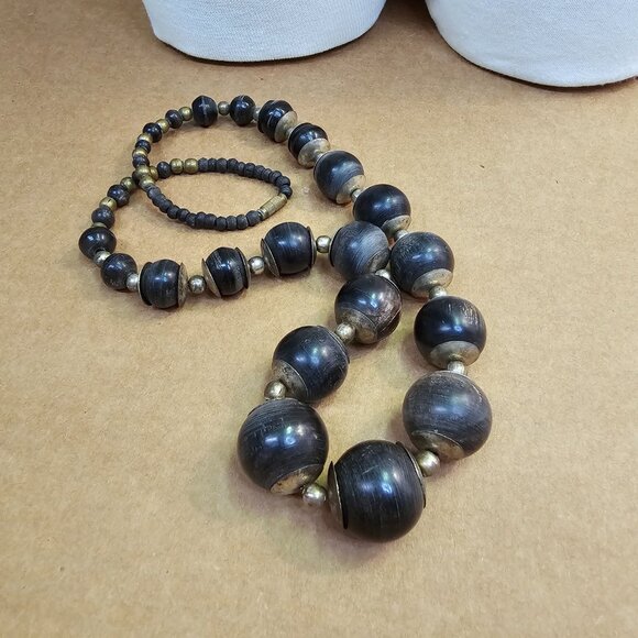 Vintage Chunky Dark Wood & Metal Bead Necklace - Picture 5 of 8
